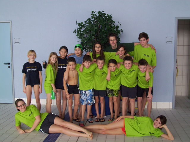 Beim diesjährigen Rheintalpokal bei unseren Freunden in Waghäusel starteten 15 Schwimmer aus Bruchsal.