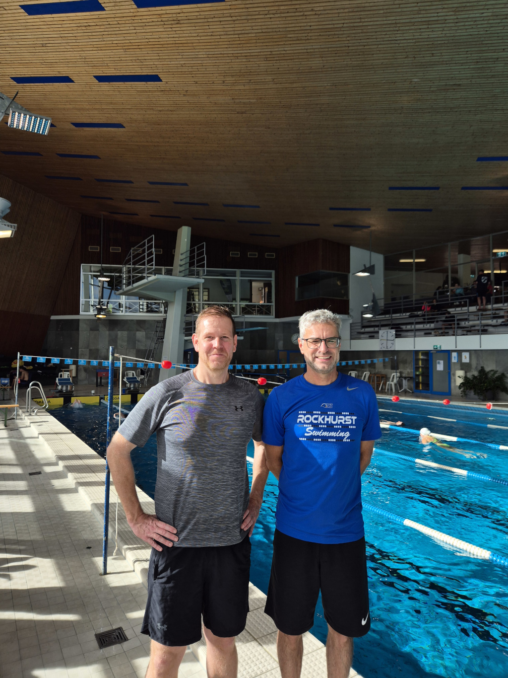 Kleines Mastersteam erschwimmt 2x Gold und 2x Silber